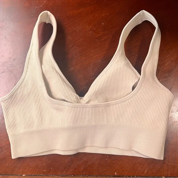 Matching Set - Picture 5 of 6